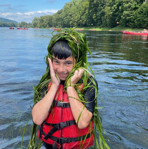 Meet your Posher, Logan